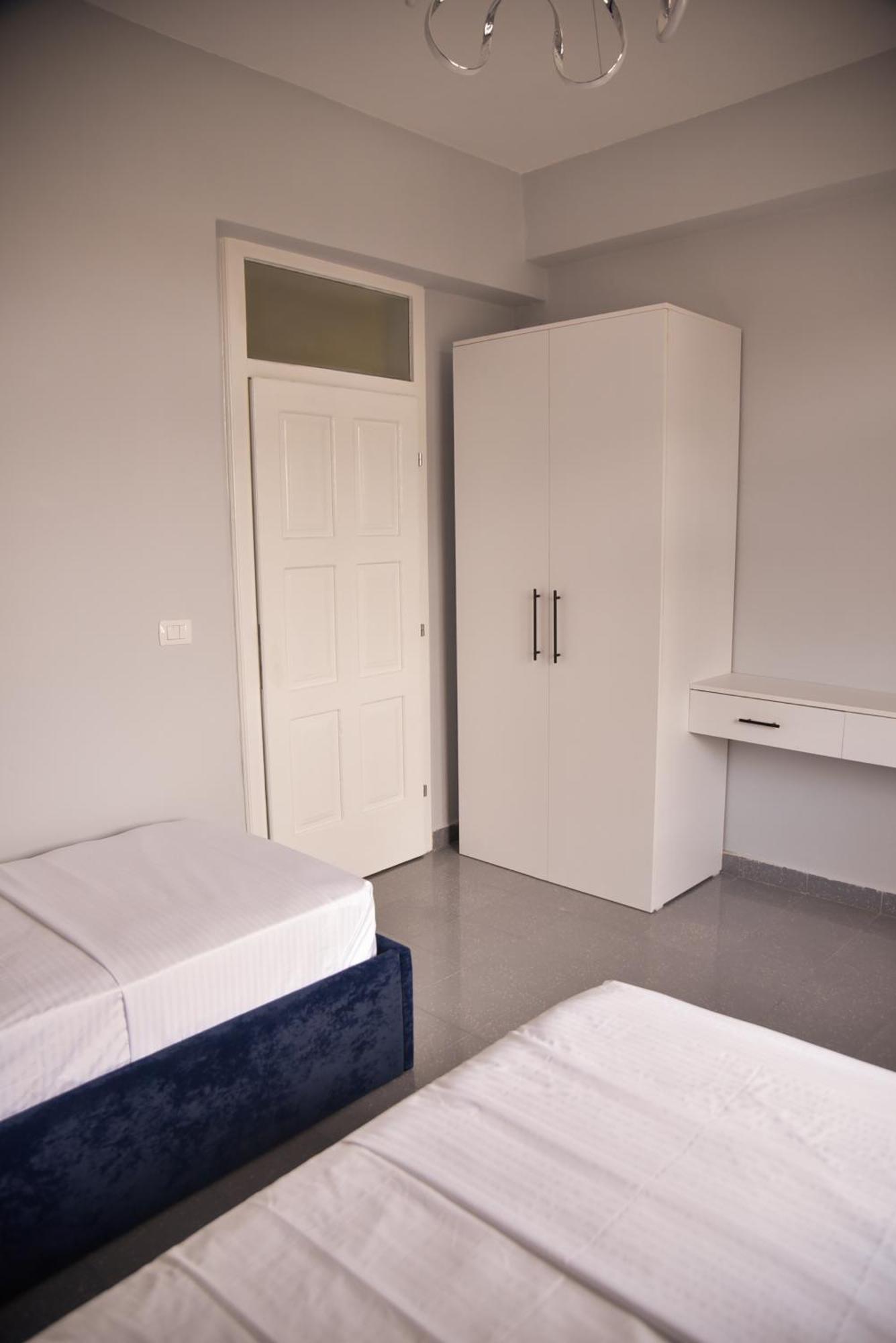 City Center Inn Shkodër Extérieur photo